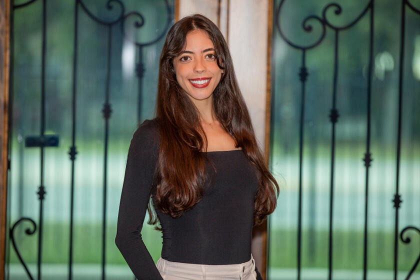Jimena Flores