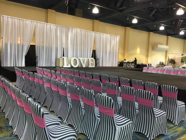 BLACK & WHITE STRIPED SPANDEX CHAIR COVER - Image 2