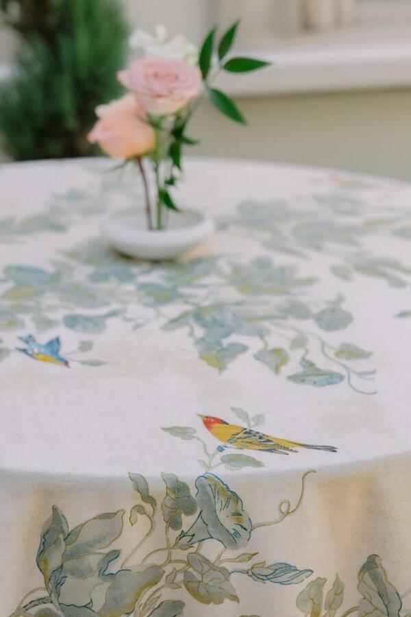 Abril Tablecloth : Parchment - Image 2