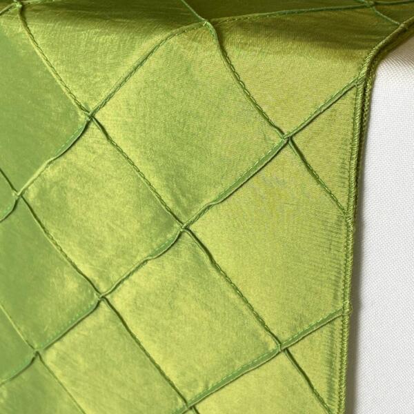 apple green pintuck runner - Image 3
