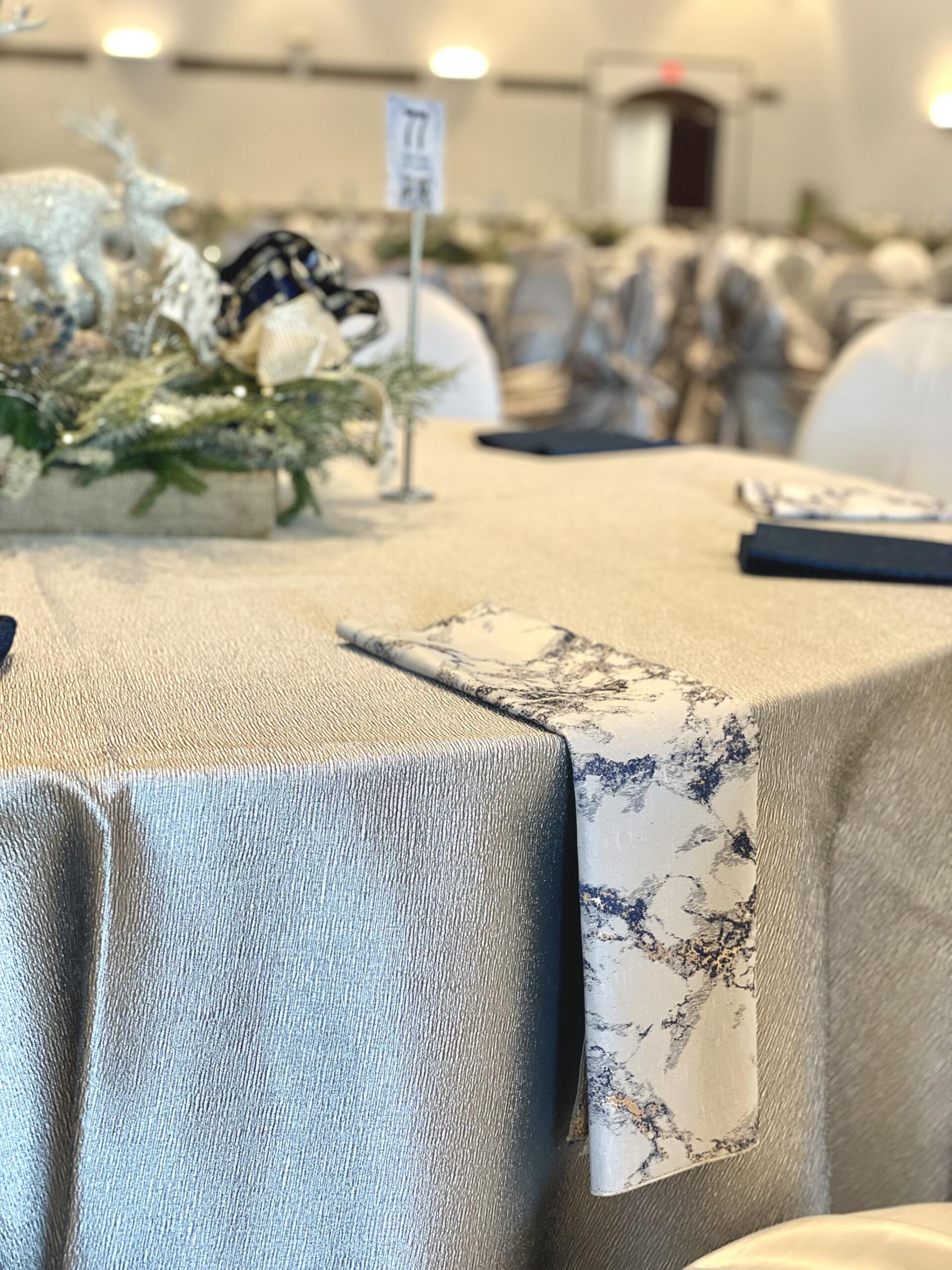 Navy/Gold Dazzle Marble Napkin - Image 4