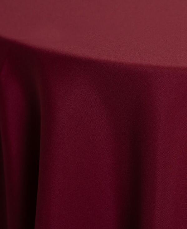 Poplin Tablecloth: Burgundy