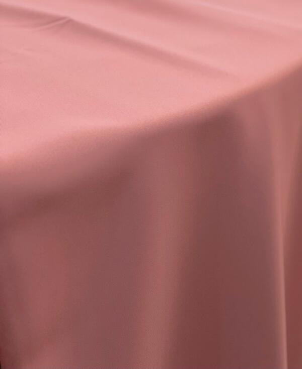 Poplin Tablecloth: Mauve