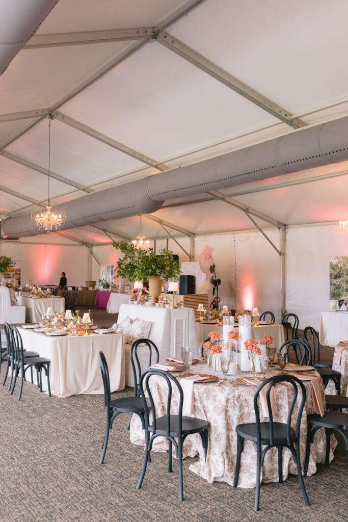 Wedding decor Houston with luxury linens and florals