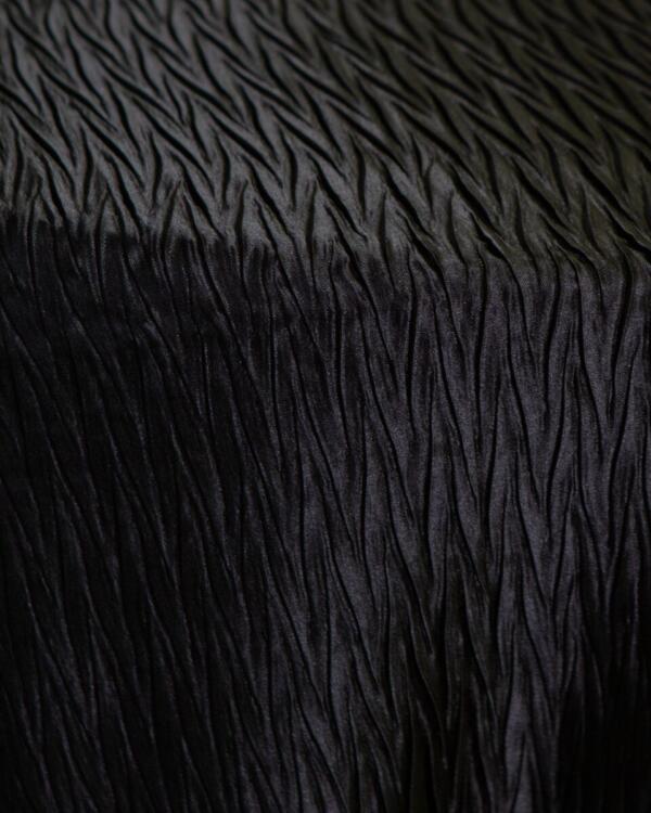 Sparkling Tablecloth: Black