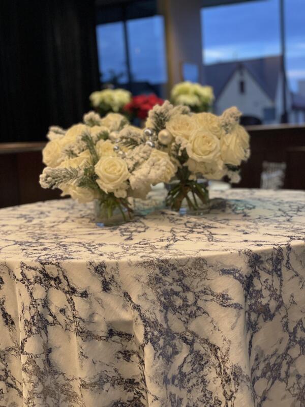 Marble Dazzle Tablecloth: Blue/ Gold - Image 3