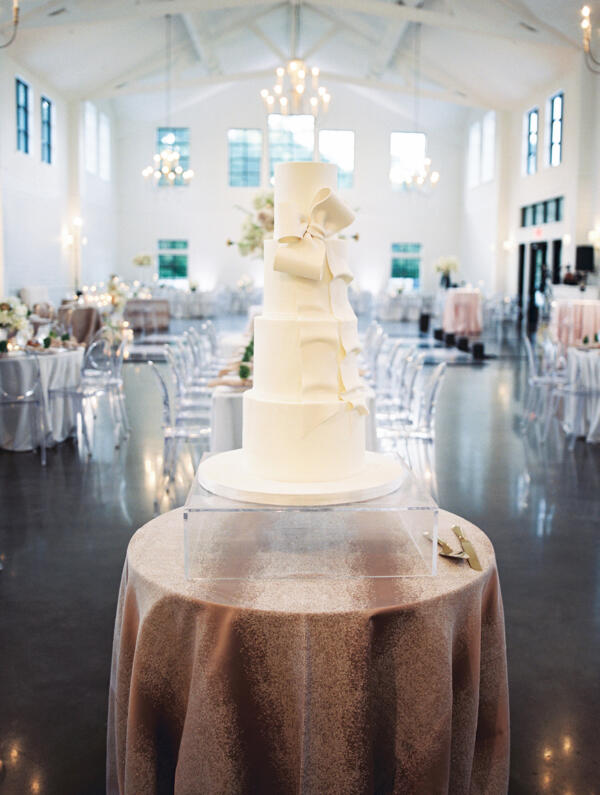 Illuminaire Tablecloth: Blush - Image 3