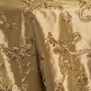 Regal Rose Tablecloth: Sage
