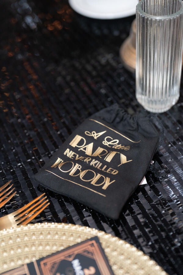 Piano Sequin Tablecloth: Black - Image 3
