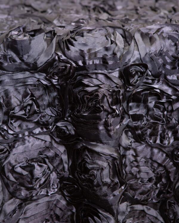 Heirloom Rose Tablecloth: Black
