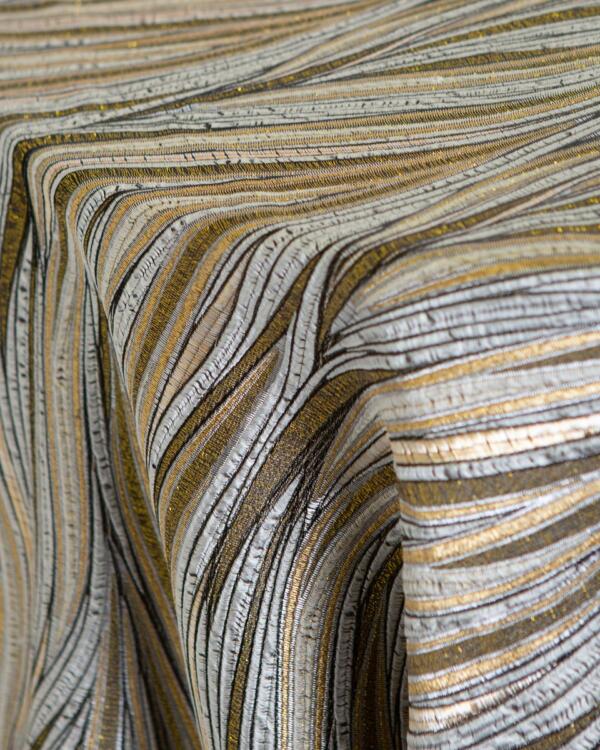 Charisma Tablecloth: Black & Gold
