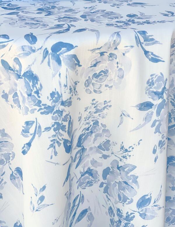 Dover Tablecloth: Wedgewood