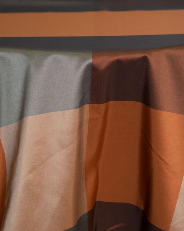 Taffeta Tablecloth: Brown Plaid