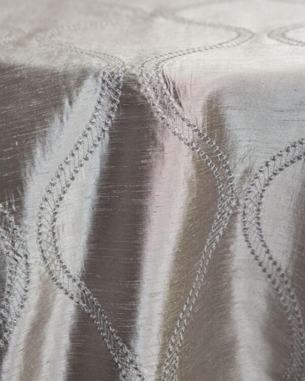 Comet Tablecloth: Silver