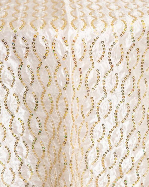 Helix Tablecloth: Ivory/Gold