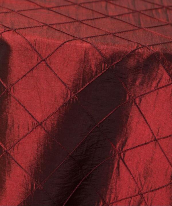 Pintuck (Large) Tablecloth: Burgundy