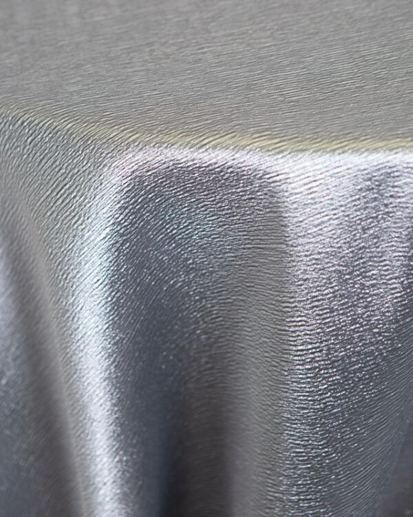 Luxury Bark Tablecloth: Silver