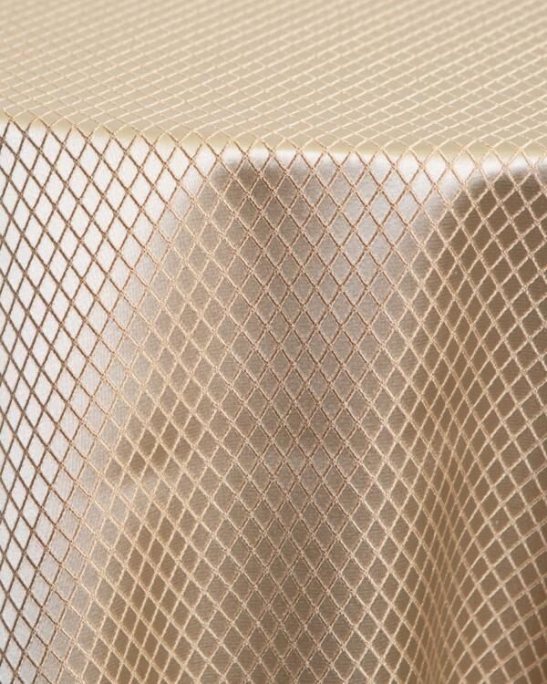 Renee Tablecloth: Ivory