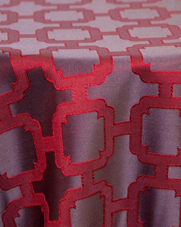 Nancy tablecloth: Mulberry