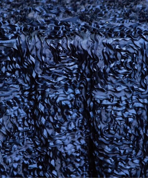 Mackenzie Ruffle Tablecloth: Navy Ausome