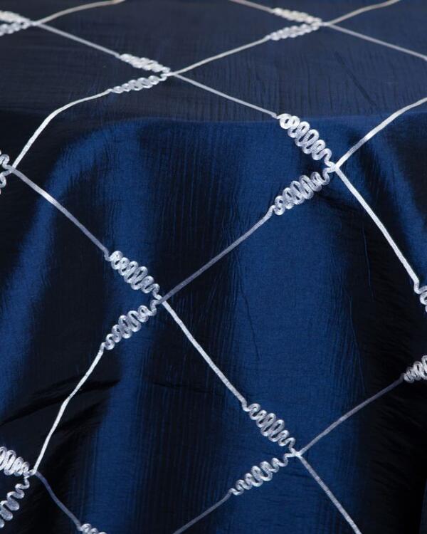 Roby Taffeta Tablecloth: Navy with White Ribbon