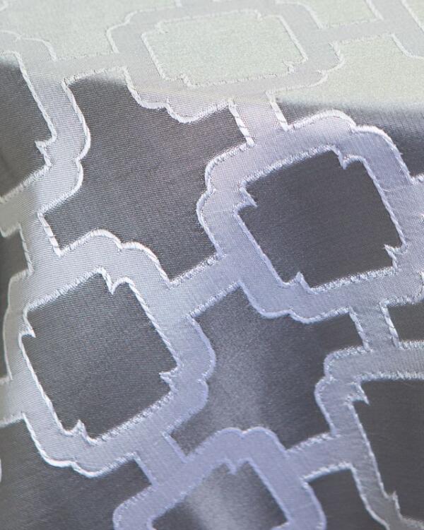 Nancy Tablecloth: Platinum