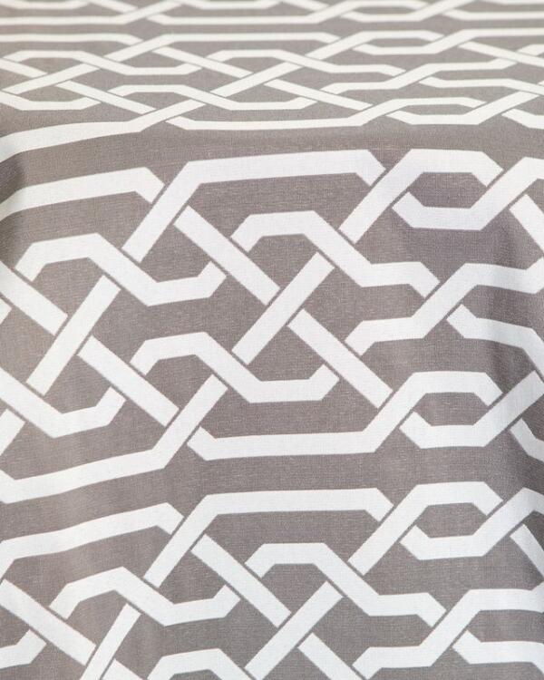Liberty Key Tablecloth: Silver