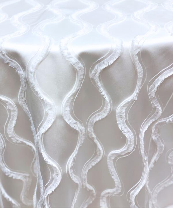 Silhouette Tablecloth: White